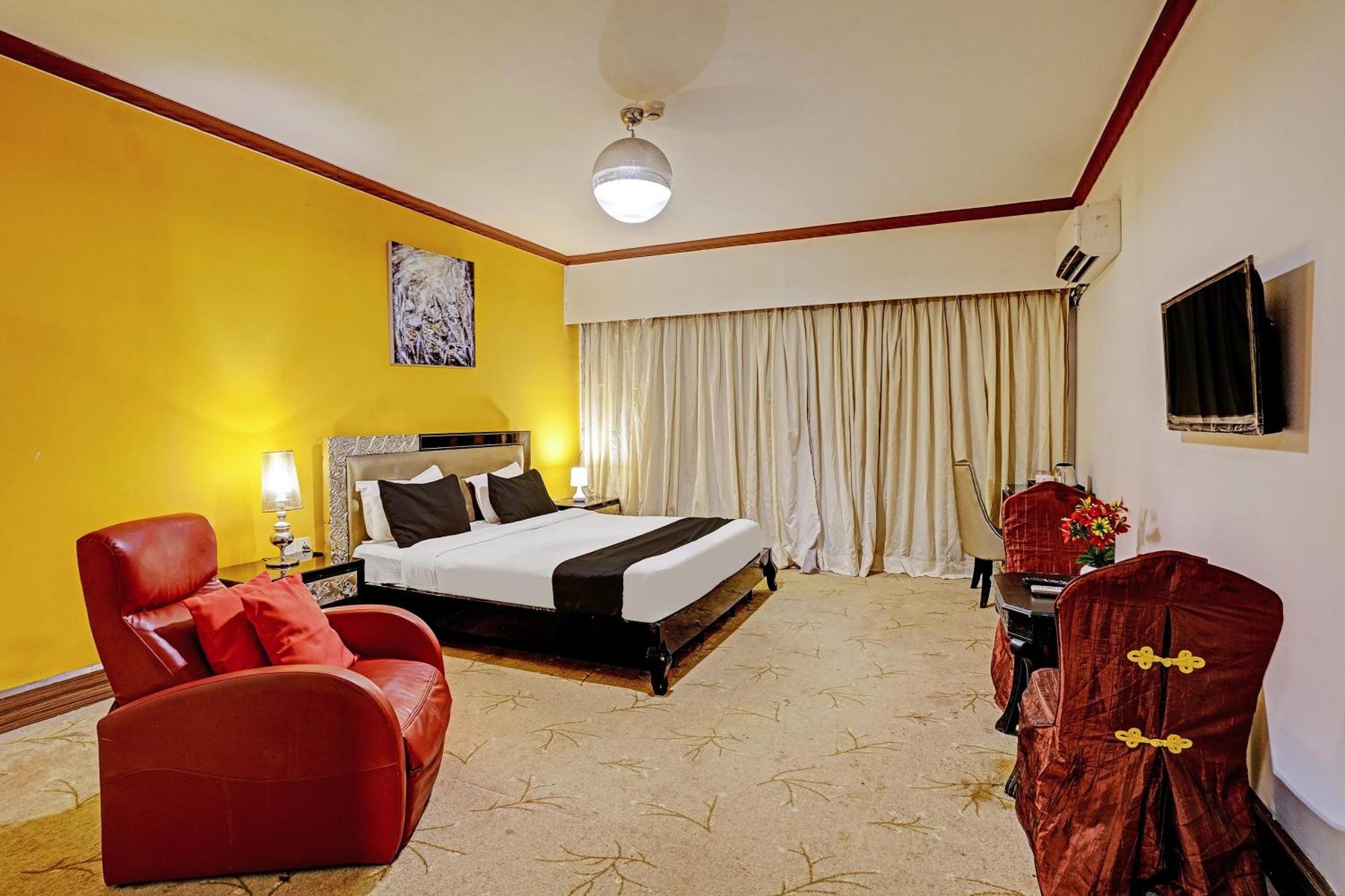 Townhouse 809 Royal Palms Hotel - Rose Collection Мумбаї Екстер'єр фото